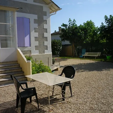 Charmante Maison En Bergeracois Semesterbostad
