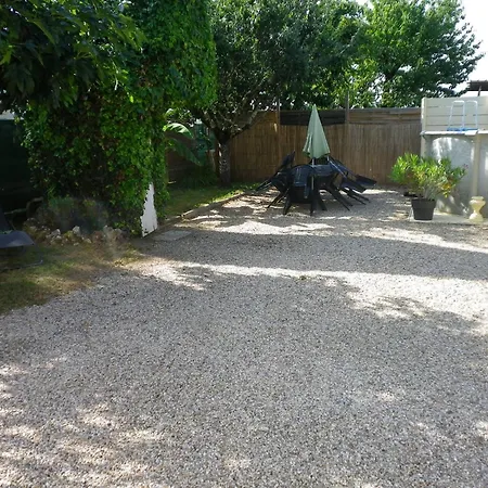 Semesterbostad Charmante Maison En Bergeracois